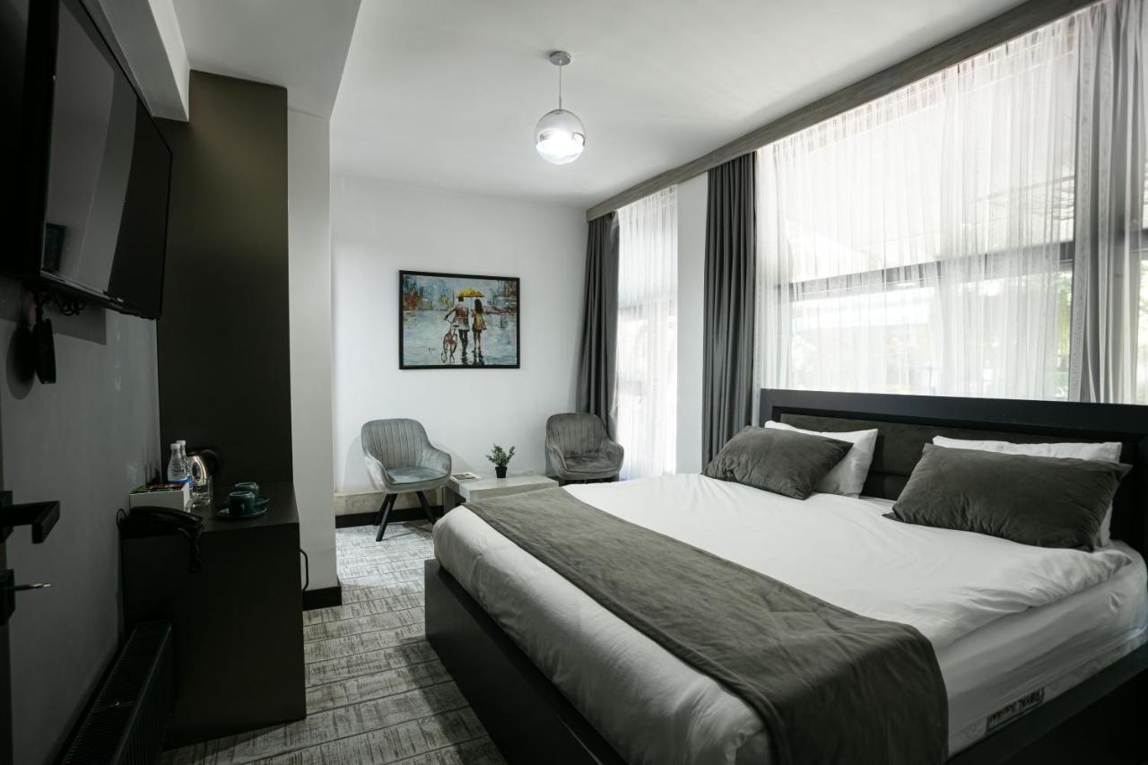 Monk House Hotel Jerevan Eksteriør billede