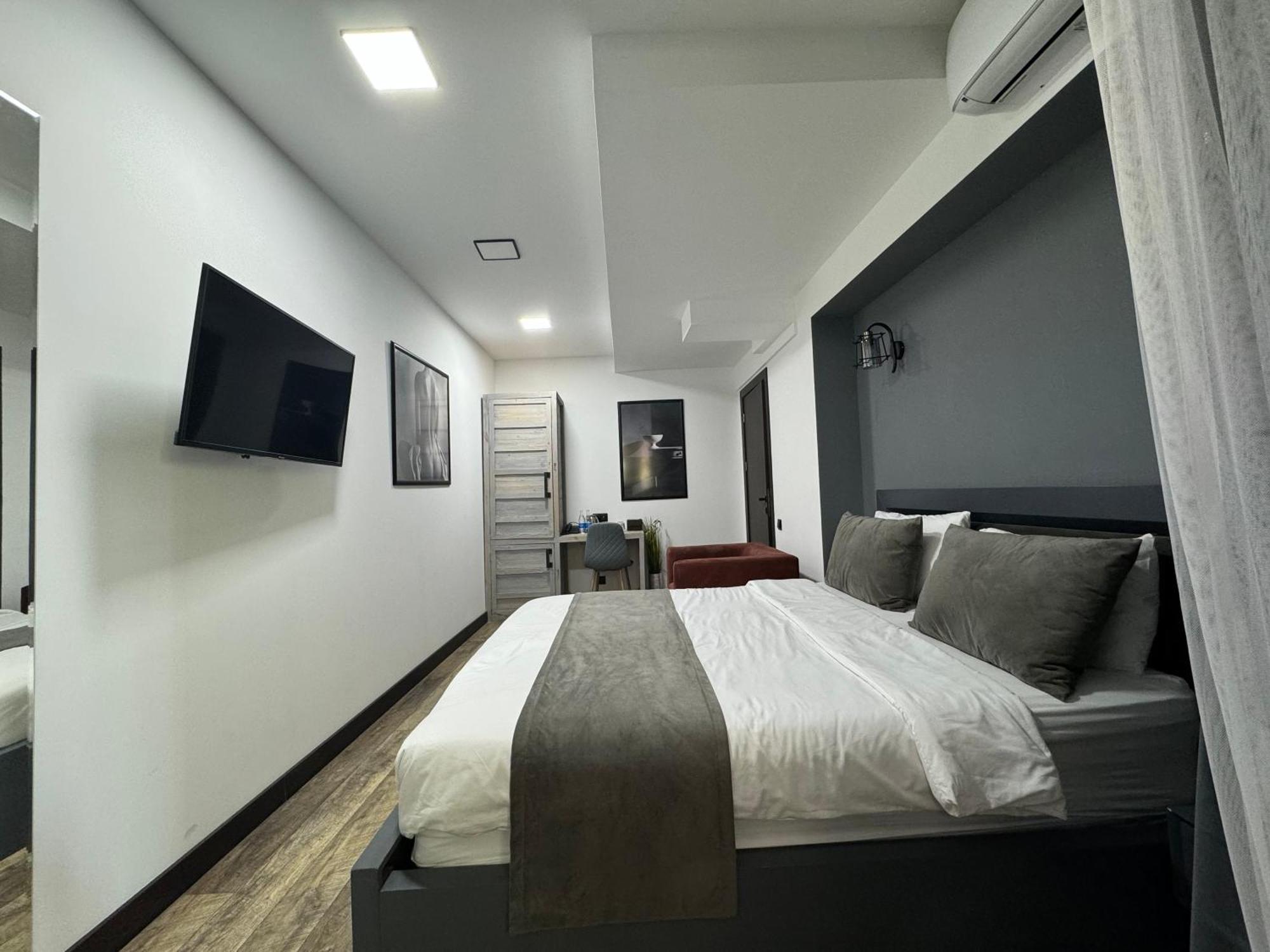 Monk House Hotel Jerevan Eksteriør billede